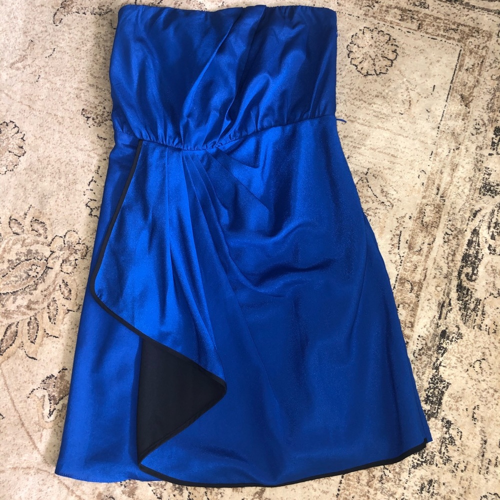 Strapless dress